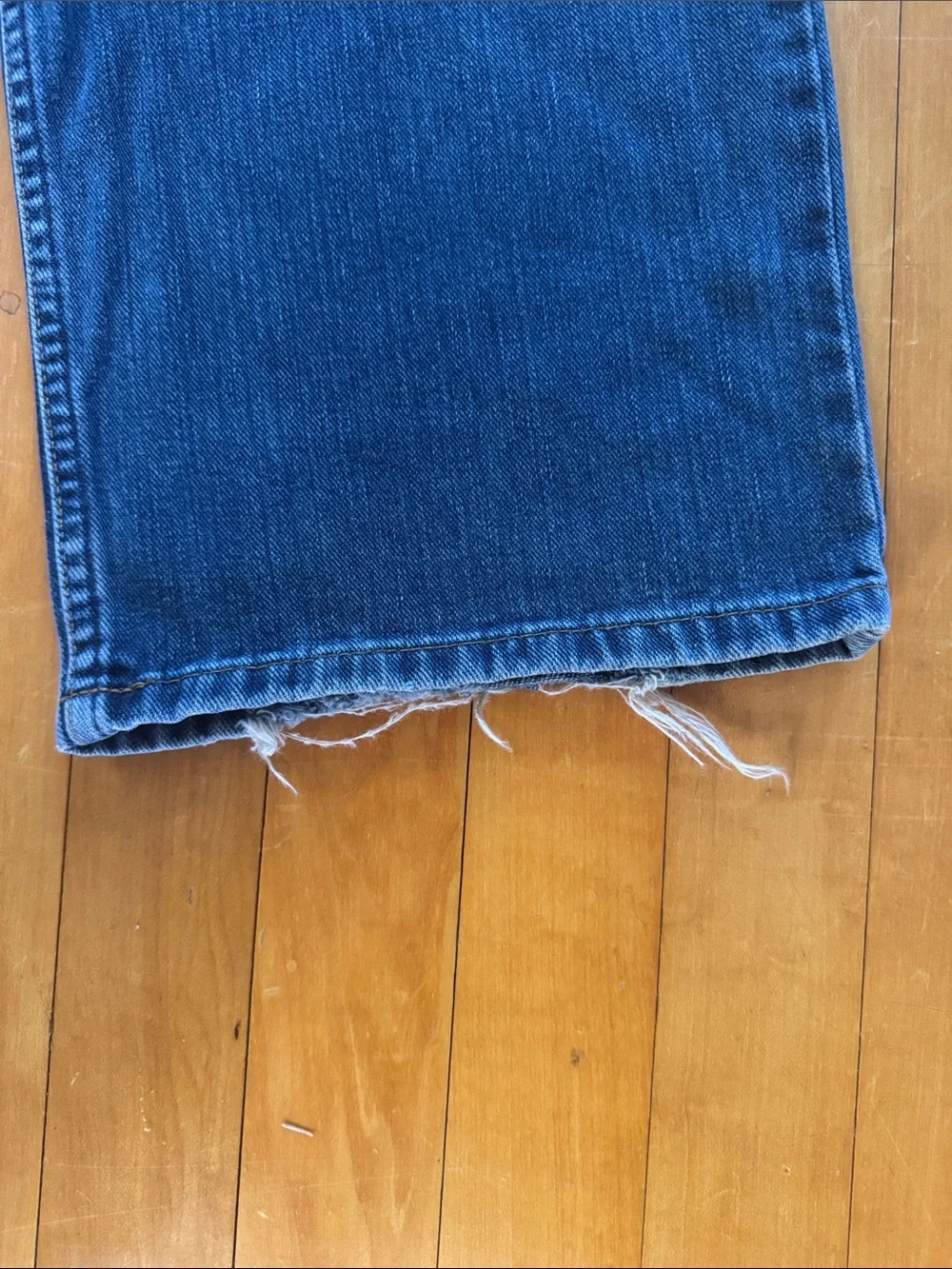 Old Navy Classic regular Men's Blue Denim Jeans fringed 36x30